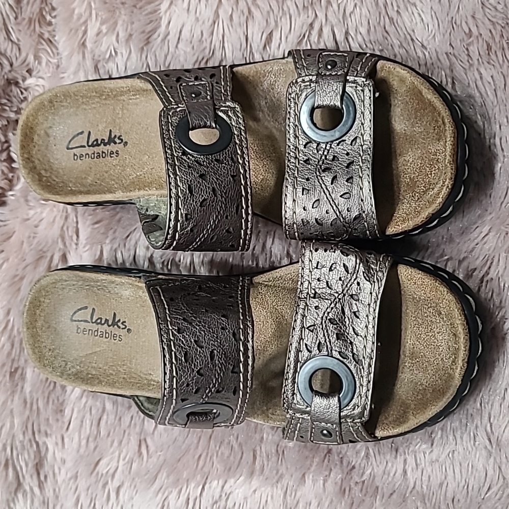 Clarks Bronze Metallic Slides Sandals Sz 6M